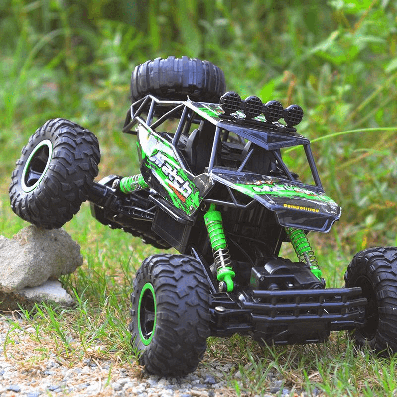 RC Truck – Powerful 4x4 Off-Road 1:12 Size