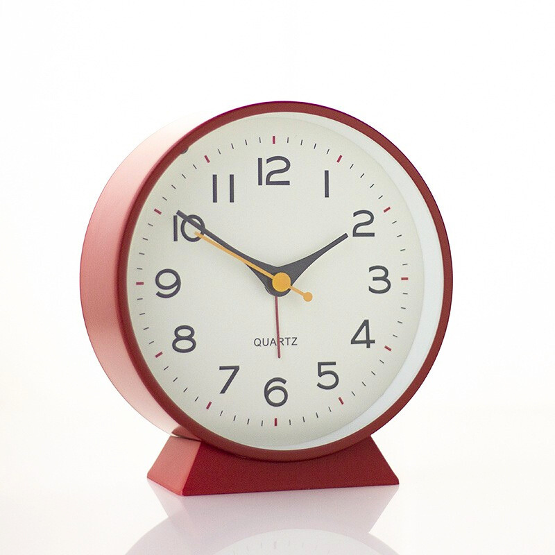 Silent Retro Alarm Clock - Non Ticking