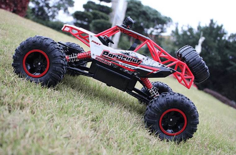 RC Truck – Powerful 4x4 Off-Road 1:12 Size