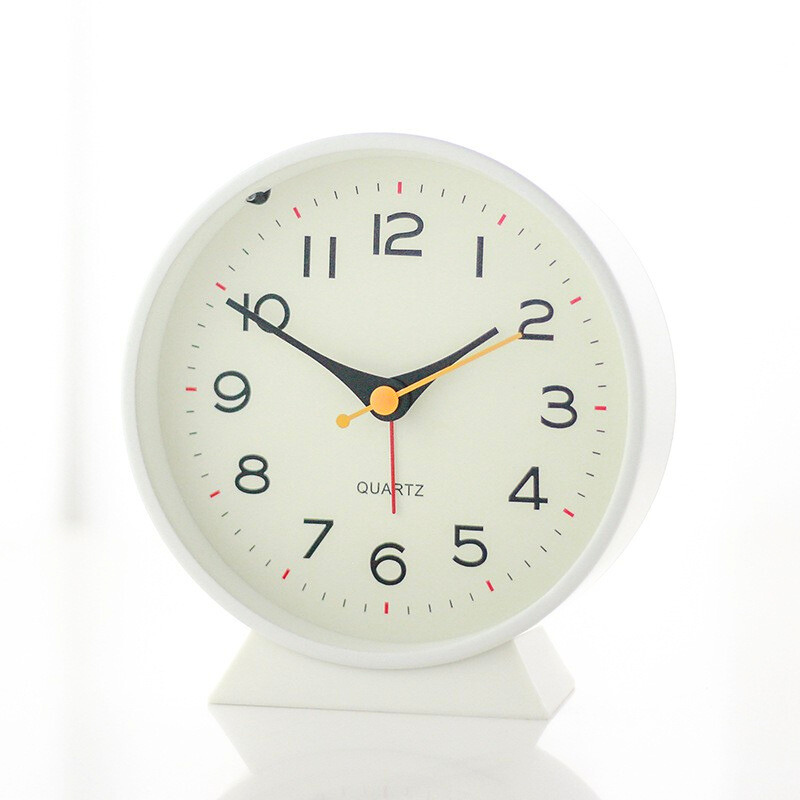 Silent Retro Alarm Clock - Non Ticking