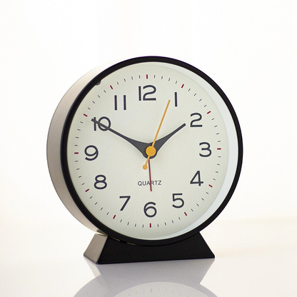 Silent Retro Alarm Clock - Non Ticking